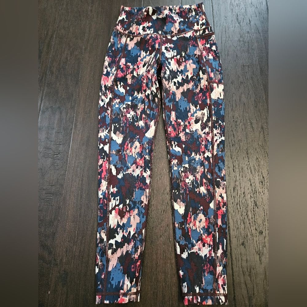 NWOT Sweaty Betty XS Super Sculpt Yoga 7/8 Leggings Blue Abstract - Picture 3 of 6